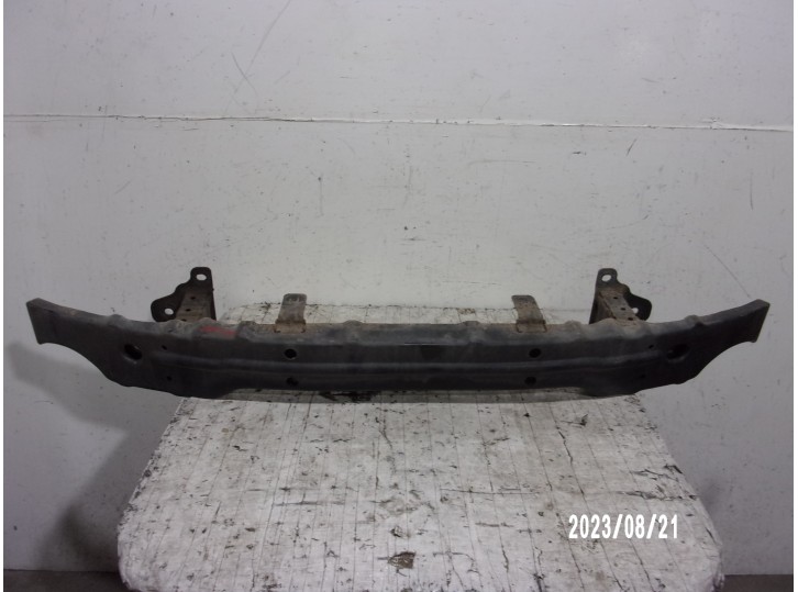 Recambio de refuerzo paragolpes delantero para ssangyong kyron 2.0 referencia OEM IAM 4729503 DE HIERRO 