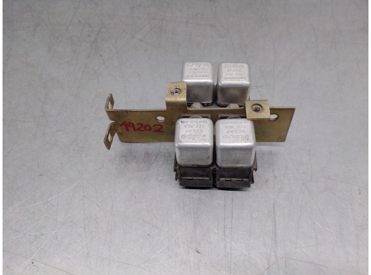 Recambio de caja reles / fusibles para tata telco sport 1.9 referencia OEM IAM 265454204901  TELCO