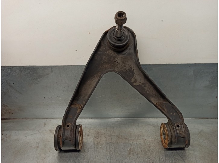 Replacement front left upper suspension arm for Iveco Daily KA 2.3 diesel CAT OEM IAM reference 500379804 