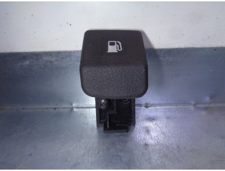 Recambio de boton apertura deposito para ssangyong kyron 2.0 referencia OEM IAM 4729521  