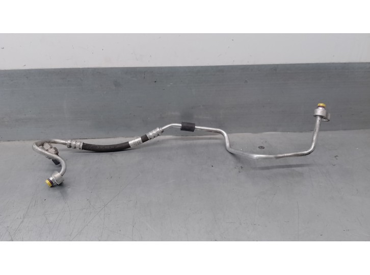 Replacement air conditioning pipes for BMW X5 (E70) 3.0 turbodiesel OEM IAM reference 9182778 
