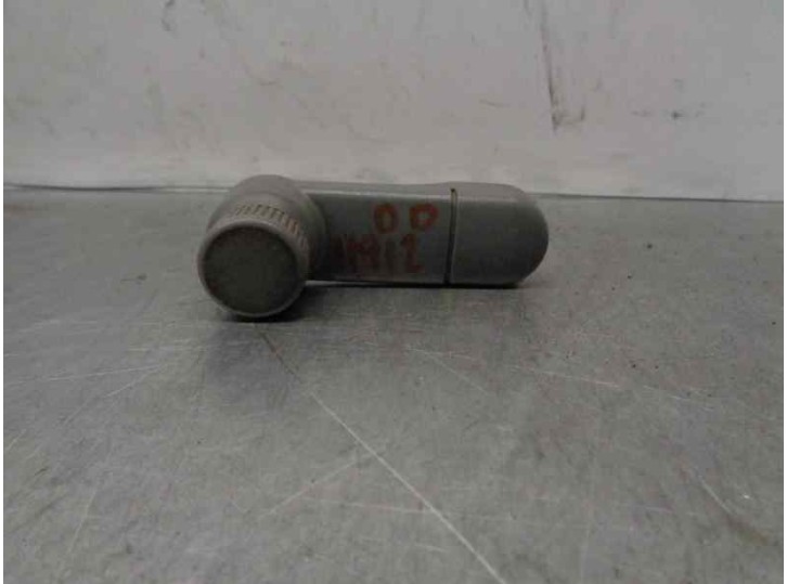 Recambio de mando elevalunas delantero derecho para skoda felicia pickup 1.9 diesel cat referencia OEM IAM 