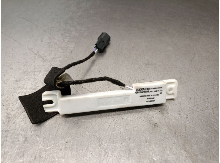 Recambio de antena para renault captur ii referencia OEM IAM 285903301R A3C03511101 CONTINENTAL