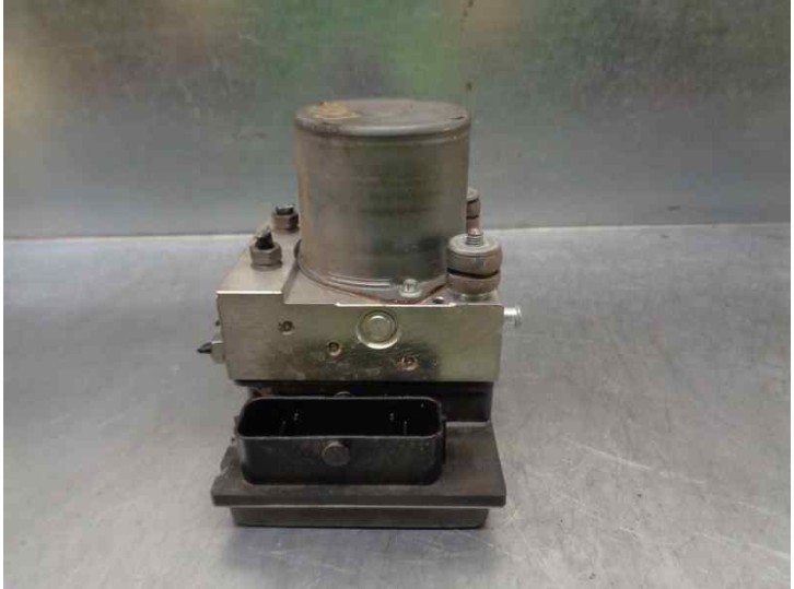 Recambio de abs para seat exeo berlina (3r2) 2.0 tdi referencia OEM IAM 8E0614517BF 0265234336 BOSCH