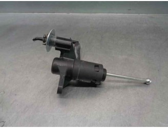 Recambio de bomba embrague para seat exeo berlina (3r2) 2.0 tdi referencia OEM IAM 8E1721401AJ  