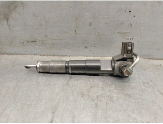 Replacement injector for Subaru Outback (BS) 2.0 D AWD (BSD) OEM IAM reference 16613AA040 DENSO