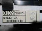 Replacement instrument cluster for Mitsubishi Carisma Saloon 5 (DA0) 1.9 Di-D CAT OEM IAM reference MR480266 