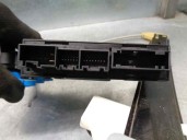 Recambio de elevalunas trasero derecho para seat exeo berlina (3r2) 2.0 tdi referencia OEM IAM 8E0959802E 26 PINES 4 PUERTAS
