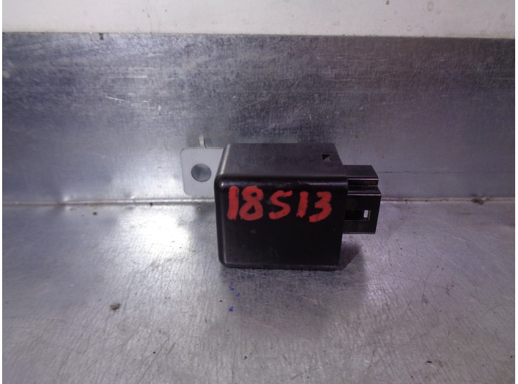 Replacement relay for SsangYong Kyron 2.0 OEM IAM reference 8662005001 