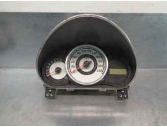 Recambio de cuadro instrumentos para mazda 2 lim. (de) 1.3 16v cat referencia OEM IAM DF7155471B 