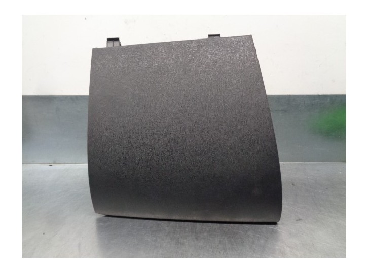 Recambio de guantera para mazda 2 lim. (de) 1.3 16v cat referencia OEM IAM DF7164161 CESTA 6B