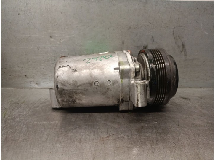 Replacement air conditioning compressor for BMW 3 Series Saloon (E46) 1.9 CAT OEM IAM reference 64528386650 64528386650 