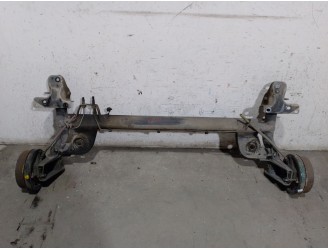 Replacement rear axle for Renault Clio II (bb_, cb_) 1.2 (bb0a, bb0f, bb10, bb1k, bb28, bb2d, bb2h, cb0a,... OE reference