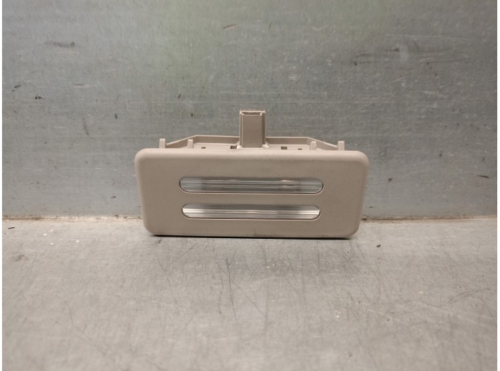 Recambio de luz interior para bmw x5 (e70) 3.0 turbodiesel referencia OEM IAM 6962016 HELLA