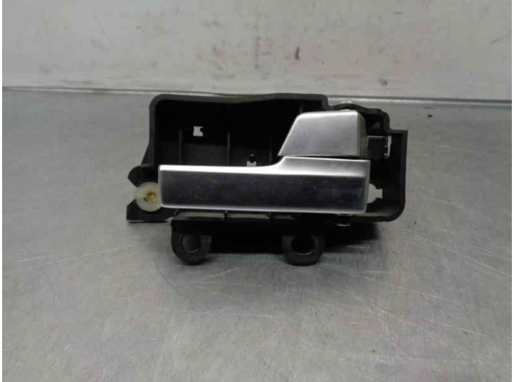 Recambio de maneta interior delantera derecha para ford focus cabrio (ca5) 2.0 cat referencia OEM IAM 3M51R22600BD 