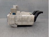 Recambio de caja reles / fusibles para toyota corolla (e15) 2.0 turbodiesel cat referencia OEM IAM 8273012400 