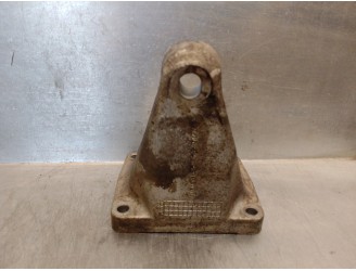 Recambio de soporte motor para ssangyong kyron 2.0 referencia OEM IAM A6652232304 A6652232304 