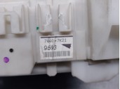 Recambio de caja reles / fusibles para toyota corolla (e15) 2.0 turbodiesel cat referencia OEM IAM 8273012400 