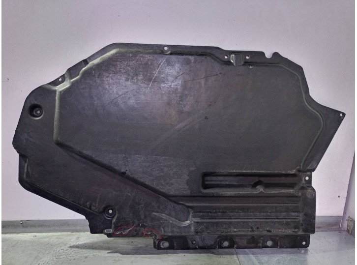 Recambio de cubrecarter para bmw x5 (e70) 3.0 turbodiesel referencia OEM IAM 51757158405  CESTA 36