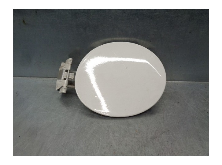 Recambio de tapa exterior combustible para mazda 2 lim. (de) 1.3 16v cat referencia OEM IAM 