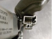 Recambio de motor limpia trasero para volvo xc90 2.4 diesel cat referencia OEM IAM 8638163 443122292017 