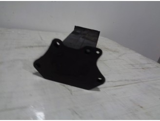 Recambio de refuerzo paragolpes delantero para mercedes-benz clase cl (w215) coupe 5.0 v8 24v cat referencia OEM IAM A2156200486