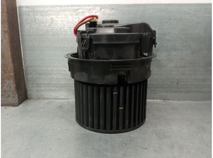 Recambio de motor calefaccion para nissan juke (f16_) 1.0 referencia OEM IAM T73641C  00206960 VALEO