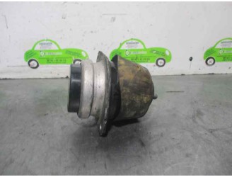 Recambio de soporte motor izquierdo para volkswagen touareg (7la) 3.0 v6 tdi dpf referencia OEM IAM 7L6199131A 