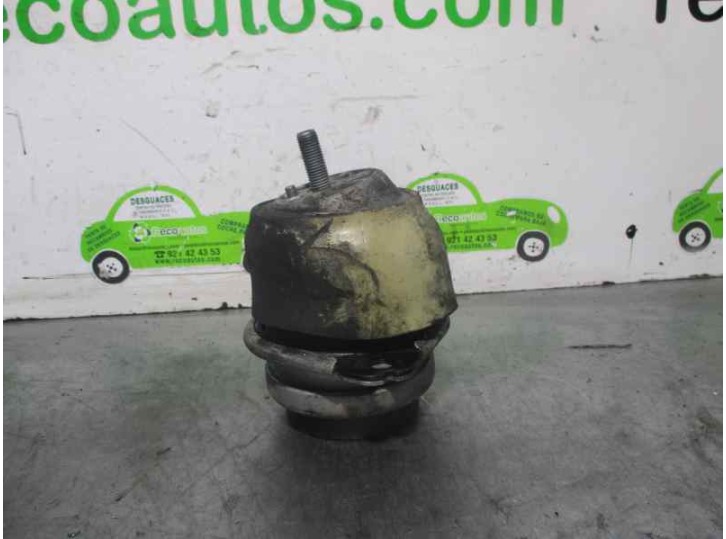 Recambio de soporte motor derecho para volkswagen touareg (7la) 3.0 v6 tdi dpf referencia OEM IAM 7L6199131A 