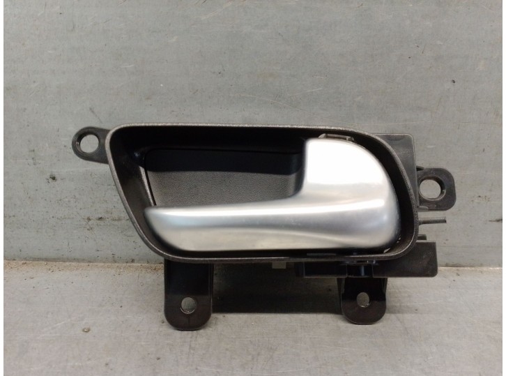 Replacement rear right interior door handle for Infiniti EX 30D OEM IAM reference 806701BN0A 806701BN0A 