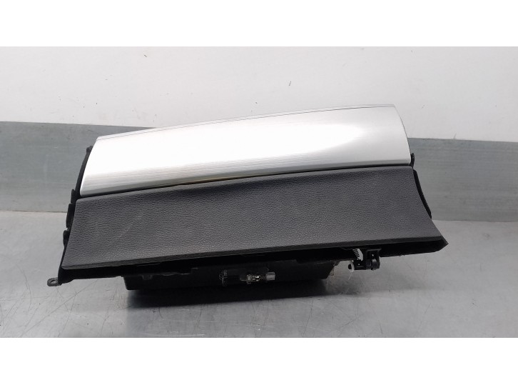 Recambio de guantera para bmw x5 (e70) 3.0 turbodiesel referencia OEM IAM 51167161762 51167161764 