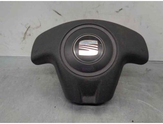 Replacement front left airbag for Seat Ibiza (6L1) 1.4 TDI cat (BNM) OEM IAM reference 6L0880201S 