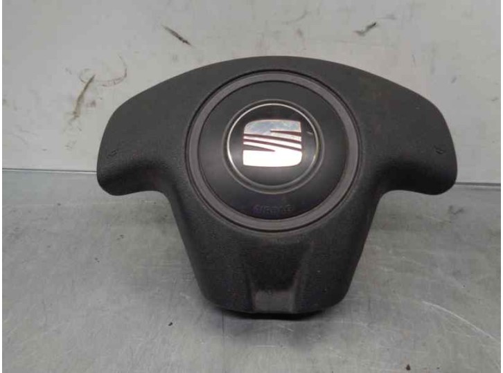 Replacement front left airbag for Seat Ibiza (6L1) 1.4 TDI cat (BNM) OEM IAM reference 6L0880201S 