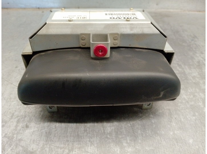 Recambio de pantalla multifuncion para volvo xc90 2.4 diesel cat referencia OEM IAM 30656245  