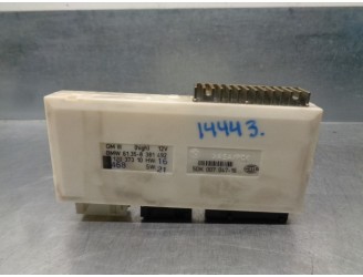 Recambio de centralita cierre para bmw serie 7 (e38) 730d automático referencia OEM IAM 61358381492 5DK00704716 