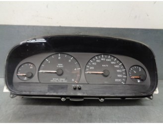 Recambio de cuadro instrumentos para chrysler voyager (gs) 2.5 turbodiesel referencia OEM IAM P04685629 70113R 