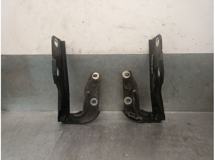 Recambio de bisagra capot para porsche cayenne (9pa) 3.2 referencia OEM IAM 7L5823302 7L5823302 