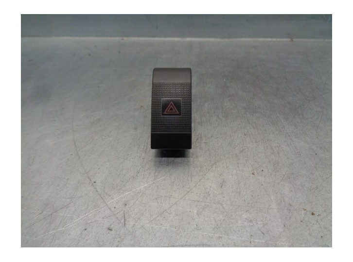 Recambio de warning para kia carnival ii 2.9 crdi cat referencia OEM IAM 864W0140  