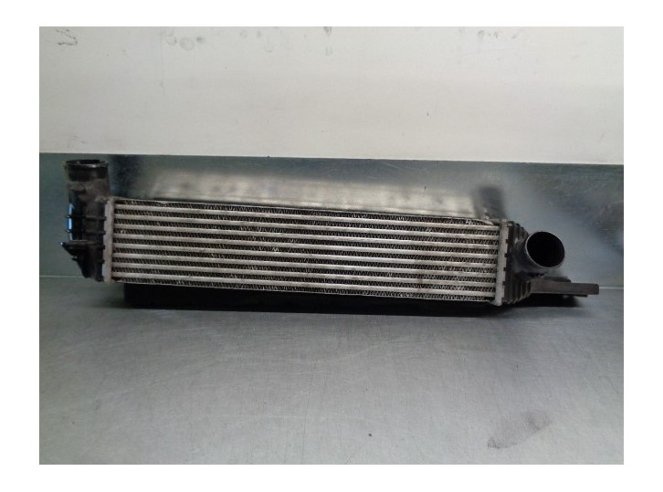 Recambio de intercooler para ssangyong korando 2.0 td cat referencia OEM IAM 2371034101  