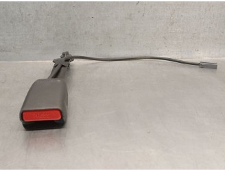 Recambio de enganche cinturon para mazda cx-5 (kf) 2.0 referencia OEM IAM 1135550  