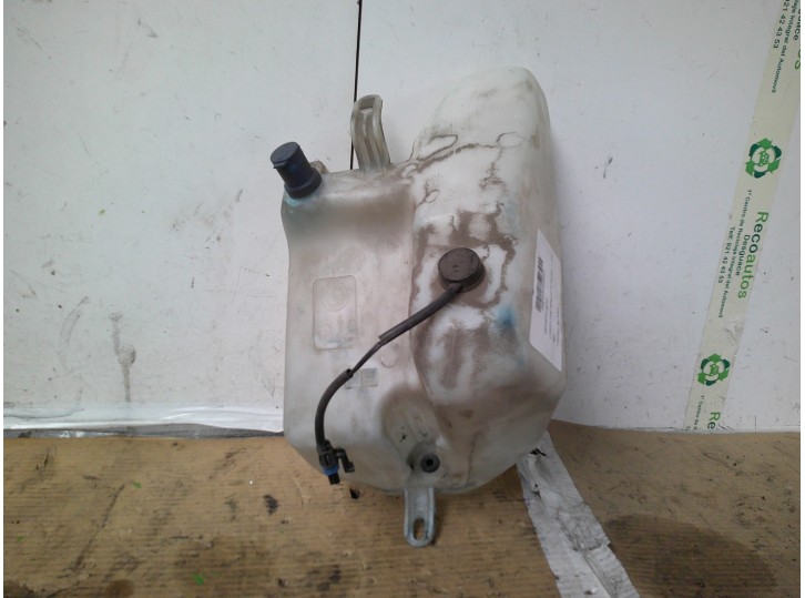 Recambio de deposito limpia para lancia lybra berlina 1.9 jtd cat referencia OEM IAM B805  