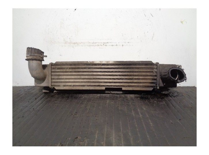 Recambio de intercooler para kia sorento 2.5 crdi cat referencia OEM IAM 281904A101 