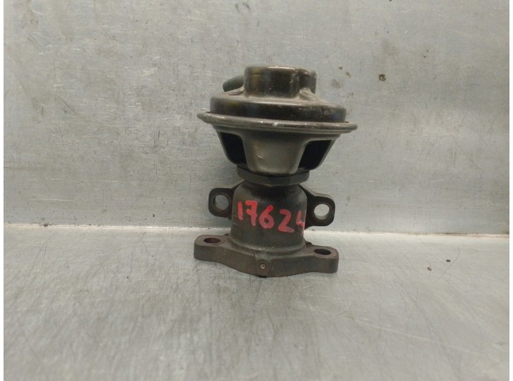 Recambio de valvula egr para kia sorento 2.5 crdi cat referencia OEM IAM 284104A000 4A000 