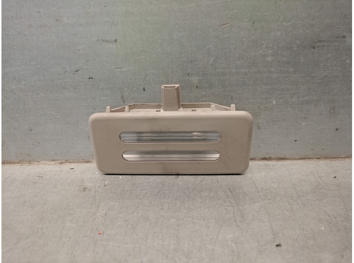 Recambio de luz interior para bmw x5 (e70) 3.0 turbodiesel referencia OEM IAM 6962016  HELLA