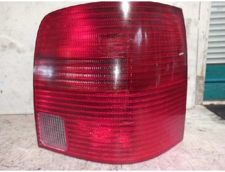 Recambio de piloto trasero derecho para volkswagen passat variant (3b5) 1.9 tdi referencia OEM IAM 3B9945257  