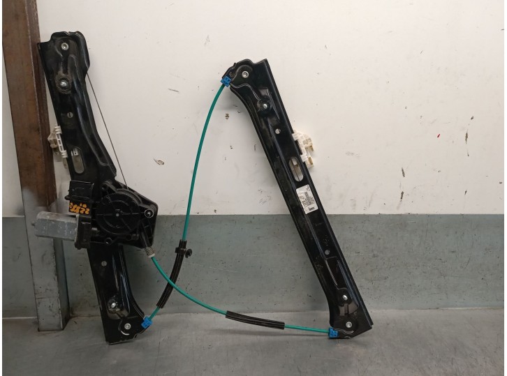Recambio de elevalunas delantero izquierdo para bmw 1 (f20) 118 d referencia OEM IAM 7242561 51337281881 