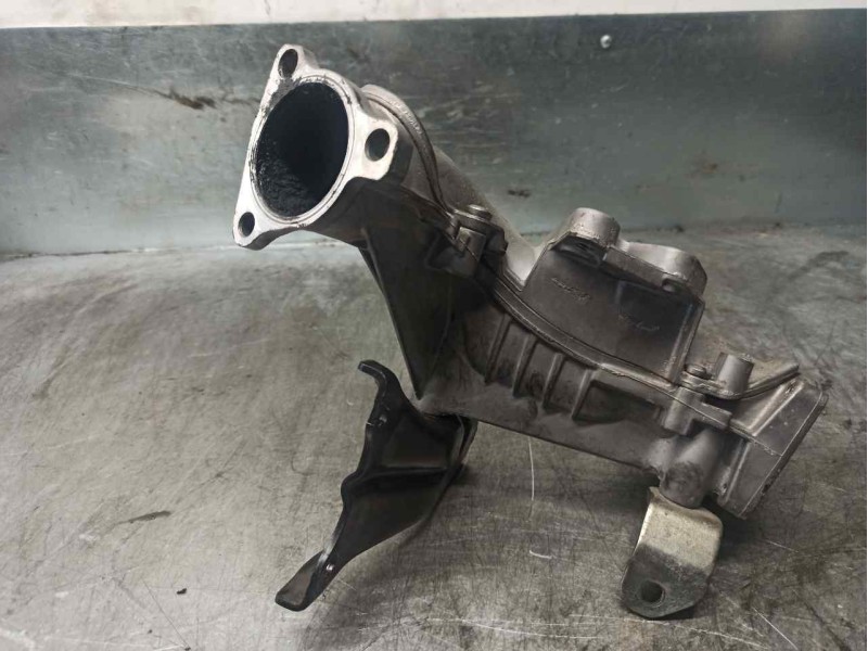 Recambio de enfriador egr para opel astra gtc 1.7 16v cdti referencia OEM IAM 0927930237  