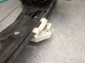 Recambio de elevalunas delantero izquierdo para bmw 1 (f20) 118 d referencia OEM IAM 7242561 51337281881 