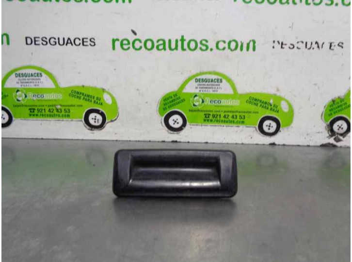 Recambio de maneta exterior porton para skoda rapid 1.6 tdi dpf referencia OEM IAM 5E0827566 