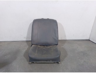 Recambio de asiento delantero izquierdo para renault 4 berlina/familiar/furgoneta f6 familiar (r 2370) referencia OEM IAM 770071